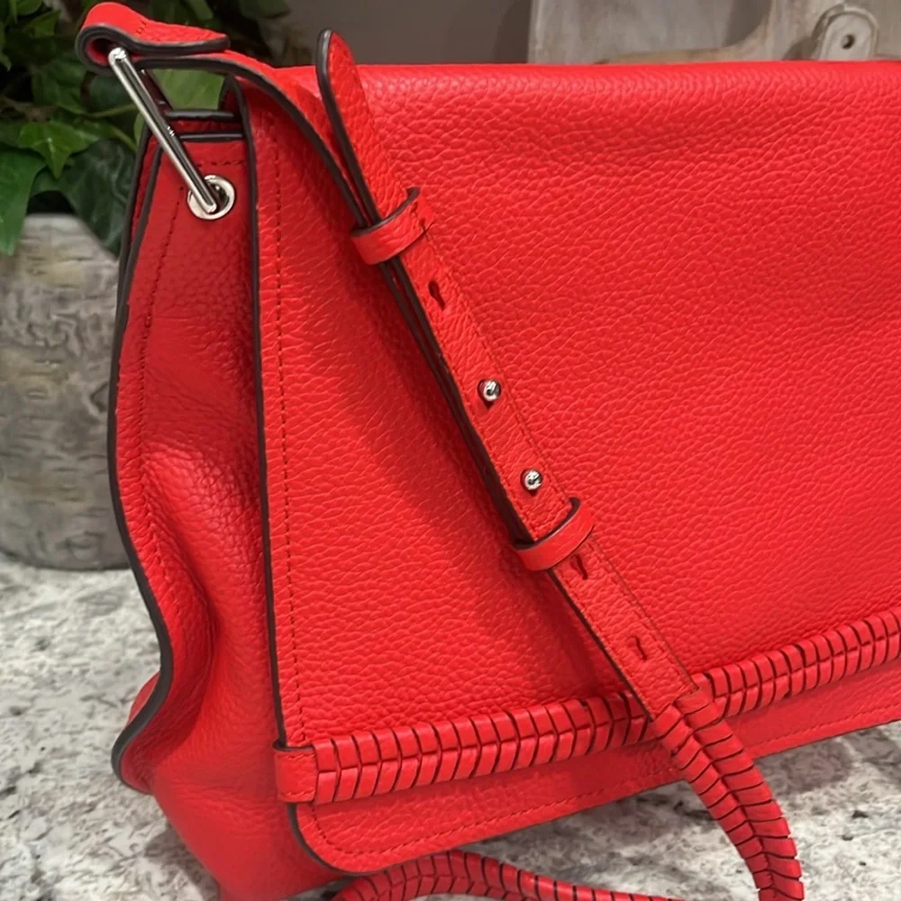 Vince Camuto vince camuto
